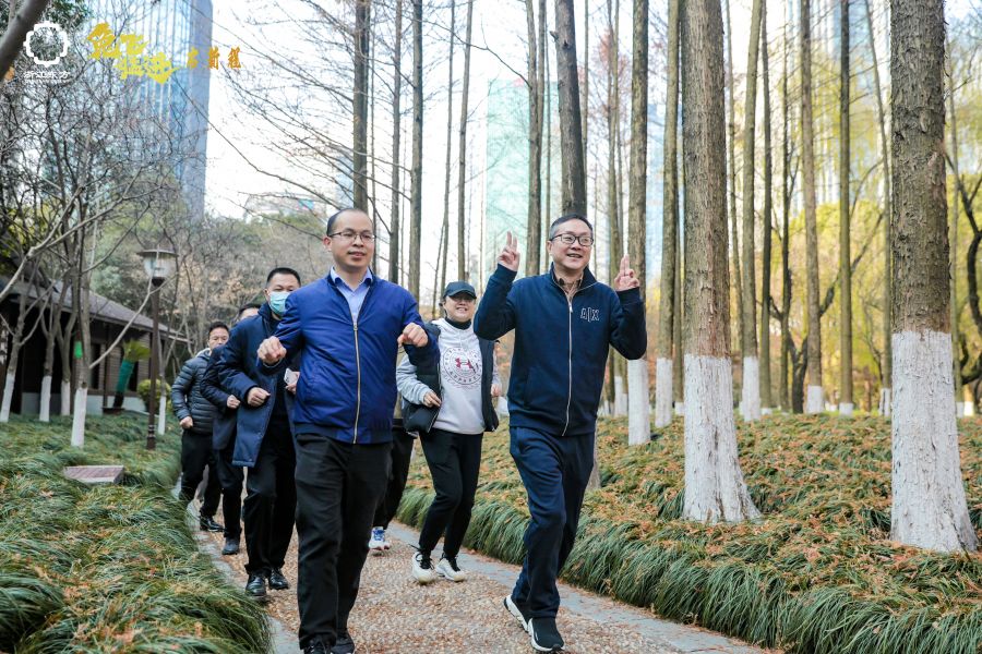 1672822263649122yKT2.jpg 1V1A9885.JPG